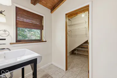 16030 Connecticut Avenue, Fortville - 37
