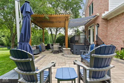 1595 Blue Phlox Drive, Avon - 43