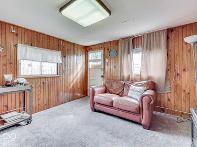 840 Washington Street, Martinsville - 66
