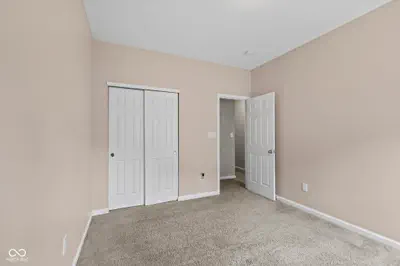 7033 Provincial Drive, McCordsville - 28