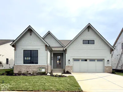16801 Tractive Drive, Westfield