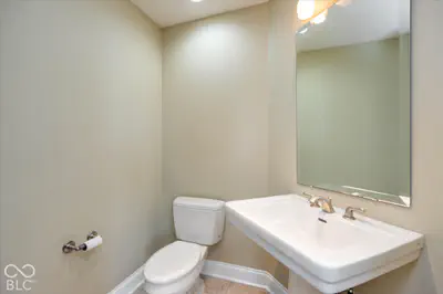 2105 Meridian Street, Indianapolis - 21