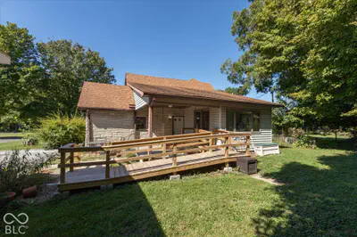 1255 N Franklin Road, Greenwood - 5