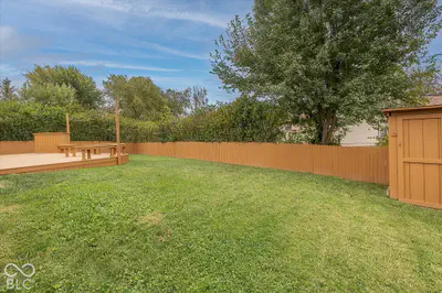 9226 Homeside Drive, Indianapolis - 23