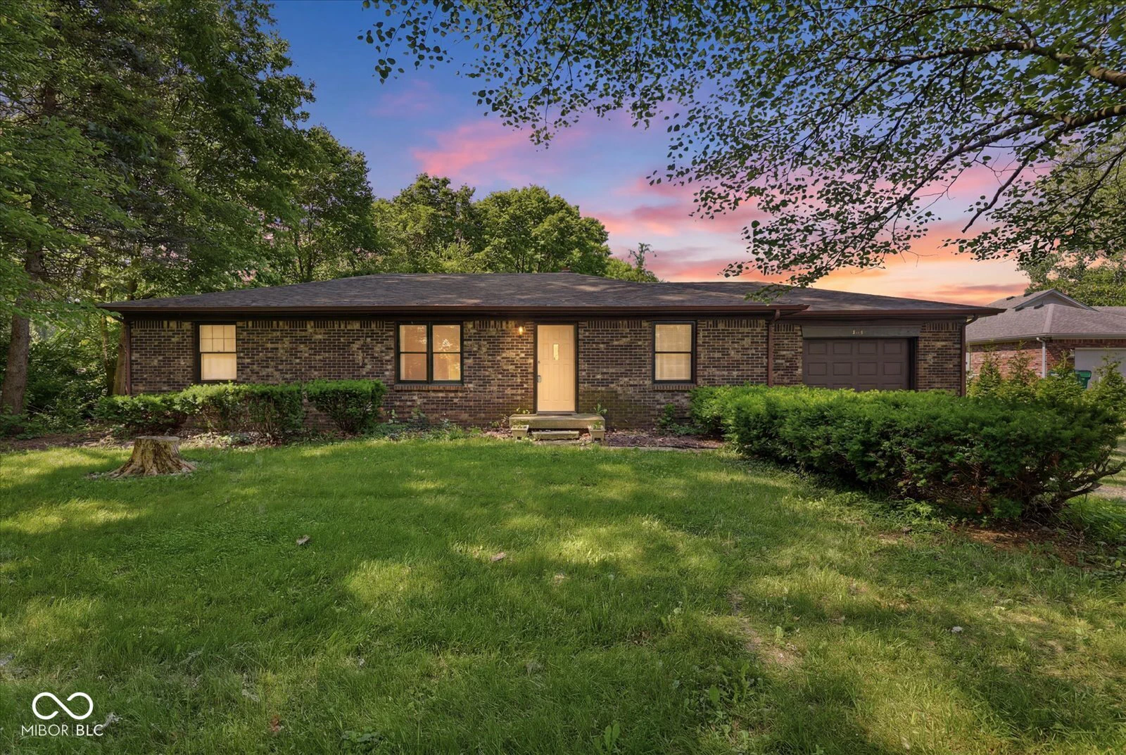 4661 Frontage Road, Fairland