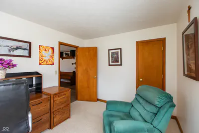 831 North Drive, Seymour - 28
