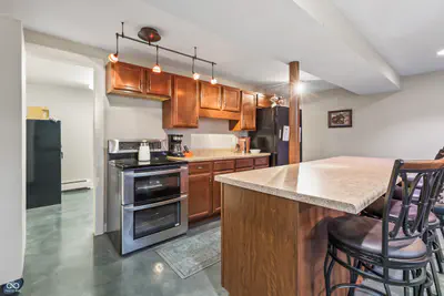 8928 Carriage Lane, Indianapolis - 49