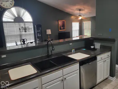 5966 Blue Heron Way, Plainfield - 9