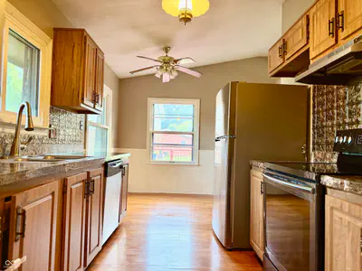 2032 Radcliffe Avenue, Indianapolis - 7