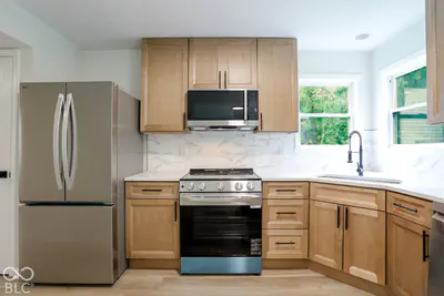 12409 Crystal Pointe Circle, Indianapolis - 7