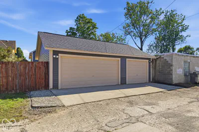 1724 Central Avenue, Indianapolis - 50