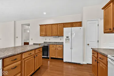 3795 Cole Court, Carmel - 37