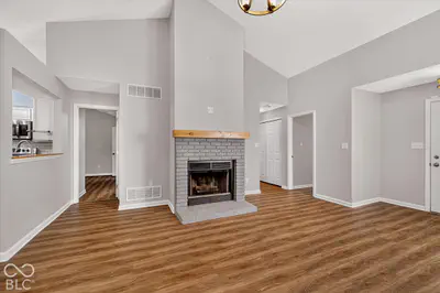 9741 Roxbury Drive, Fishers - 9