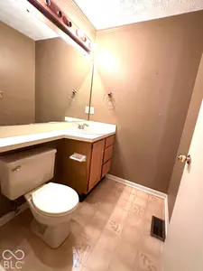 7359 Harbour Point, Indianapolis - 29