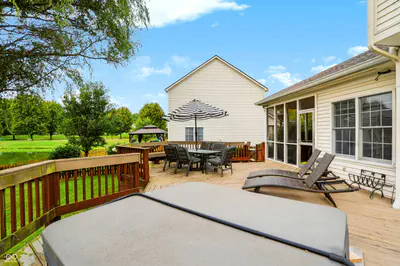 7253 Shag Oak Drive, Noblesville - 73