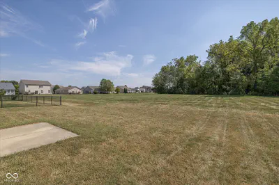 6129 Green Glade Drive, Whitestown - 23