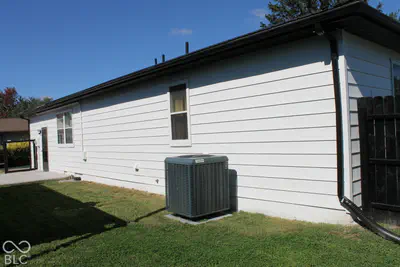 501 Woodruff Court, Seymour - 14
