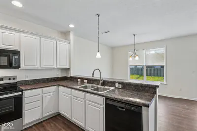 5779 Blue Sky Drive, Whitestown - 26