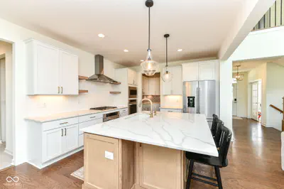 15679 Woodford Drive, Westfield - 4