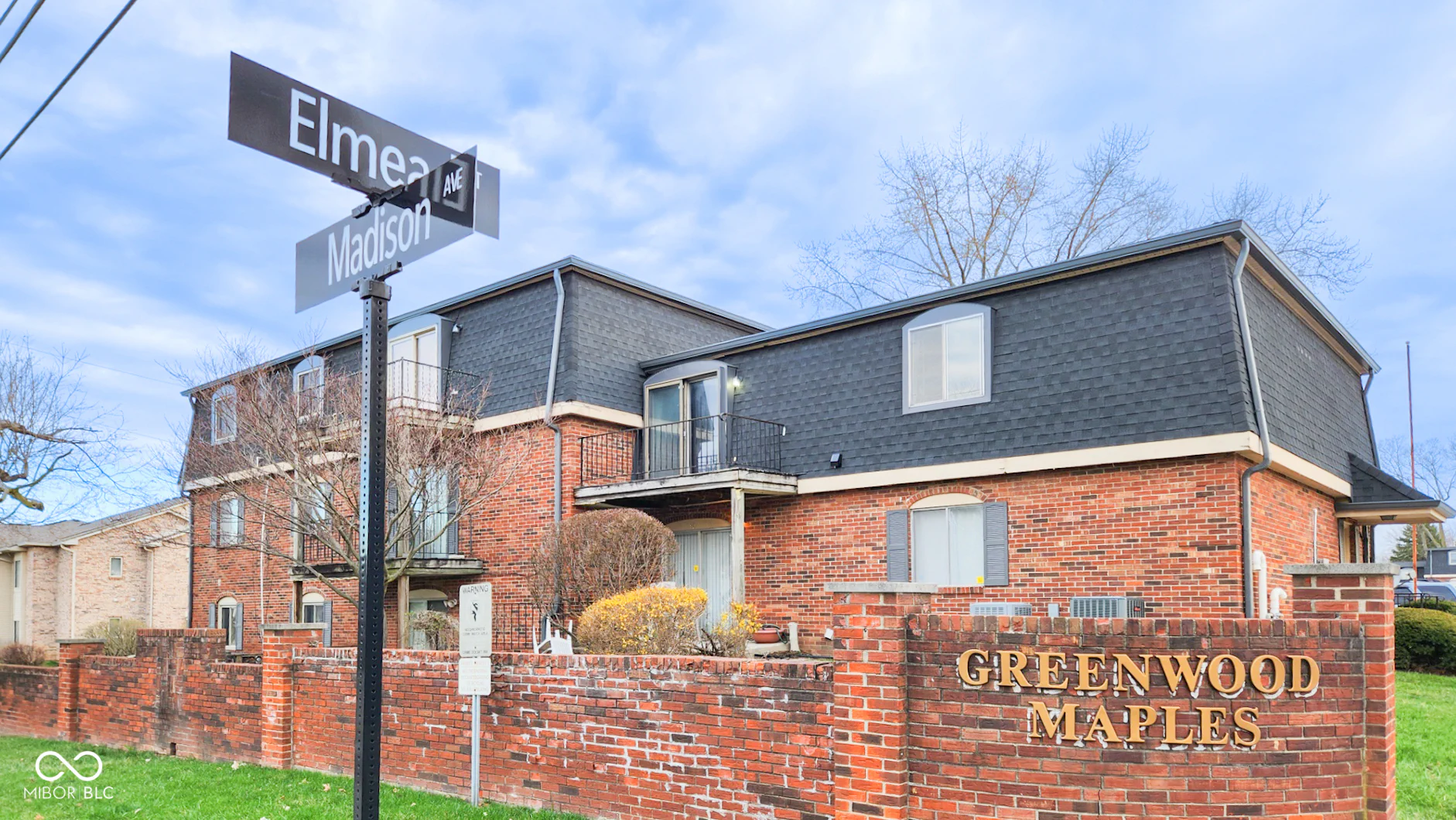 320 Elmead Court, Greenwood