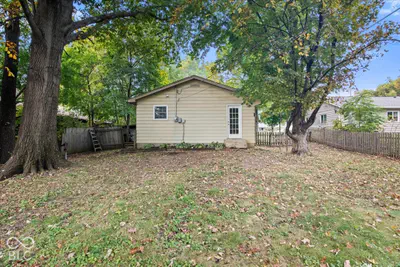 175 8th Street, Zionsville - 28