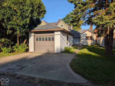 507 Perkins Street, Rushville - 2