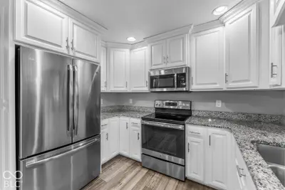 1521 Robin Hood Drive, Seymour - 12