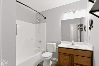 6404 Barberry Drive, Avon - 26