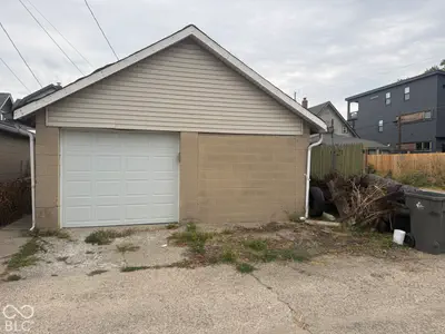 933 Morris Street, Indianapolis - 53