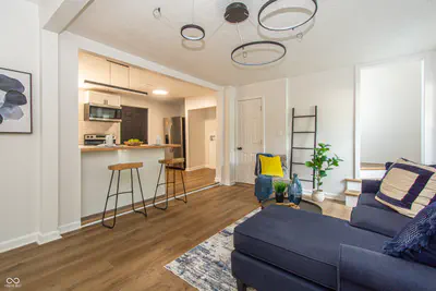 1401 6th Street, Bloomington - 5