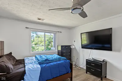 8750 Yardley Court, Indianapolis - 18