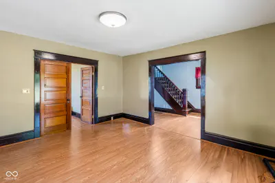 624 N Pine Street, Seymour - 14
