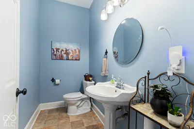 1922 W 246th Street, Sheridan - 26