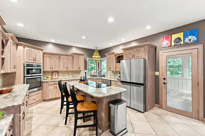 4664 Fox Moor Lane, Greenwood - 13