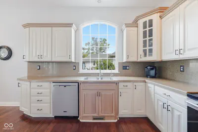 209 Buckingham Road, Yorktown - 20