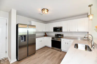 6116 Pebblebrooke, Whitestown - 9
