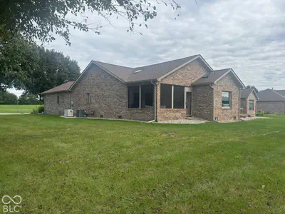 2202 Quail Run, Alexandria - 2