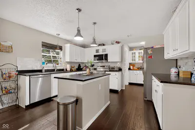 5641 Buck Drive, Noblesville - 7