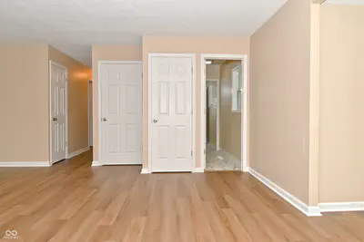 328 Hancook Road, Plainfield - 8