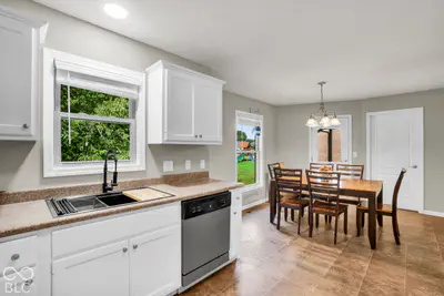 4426 Katy Drive, Seymour - 7