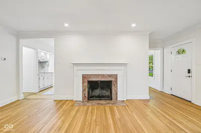 1230 Kessler Boulevard East Drive, Indianapolis - 8