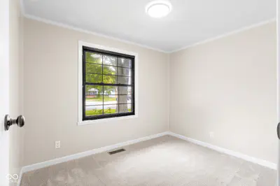420 Redwood Drive, Seymour - 22