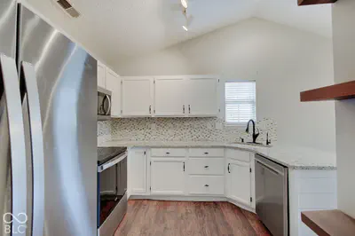 1531 Lake Point Lane, Greenwood - 4