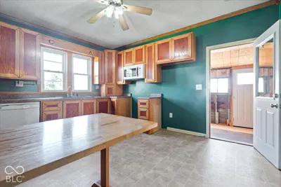 7778 County Road 600 Road, Middletown - 11