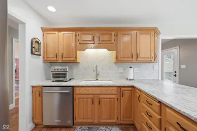 209 Copperwood Court, Muncie - 16