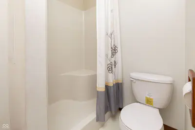 3024 Marywood Court, Indianapolis - 37