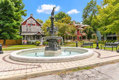 974 Woodruff Place East Drive, Indianapolis - 41