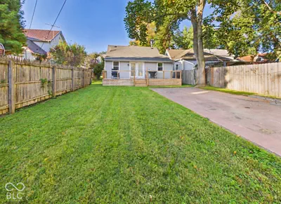 921 W 4th Street, Anderson - 26