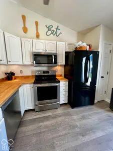 14058 Meadow Lake Drive, Fishers - 27