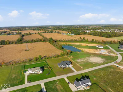 2786 S Kings Way, New Palestine - 66